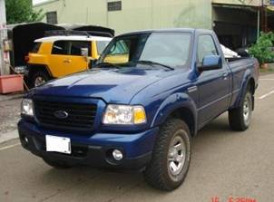 http://tw.image.bid.yahoo.com/users/4/9/7/8/tl4x4jeep-img359x266-1221476491477799___02929-7.jpg